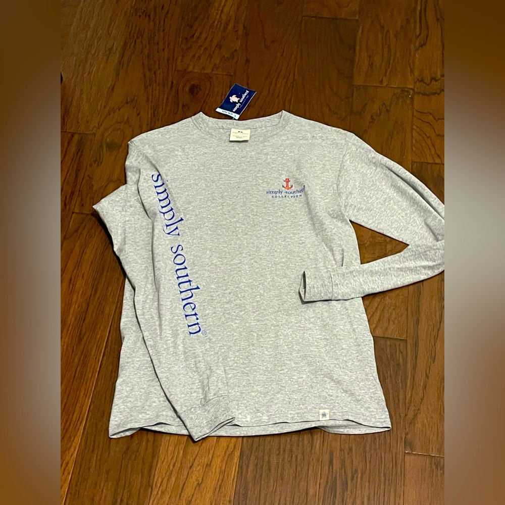 simply southern long sleeve grey shirt NWT sz S
